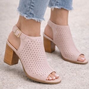 A Rider Girl Bernice Mauve Heeled Sandals Size 10